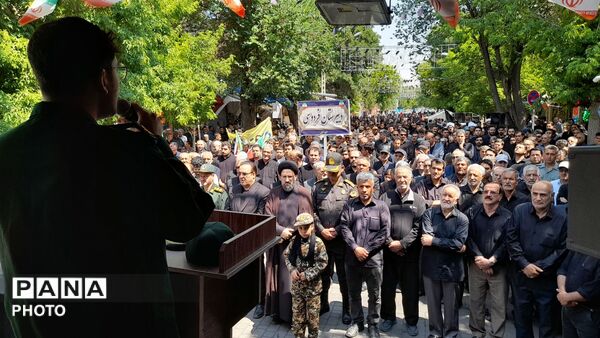 سراب؛ هم‌صدا با تهران در وداع با قائد شهید