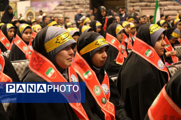 جلوه‌هایی از یادواره شهدای فرهنگی و دانش‌آموز استان قم