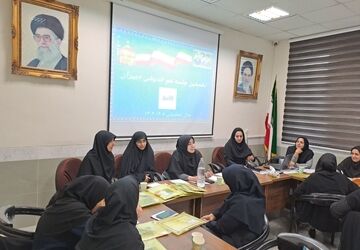 اولین جلسه شورای دبیران در مدرسه هوشیار