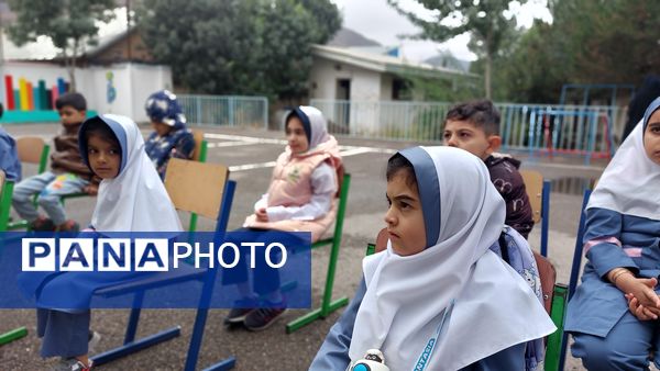 جشن شکوفه‌ها و غنچه‌ها در بلده