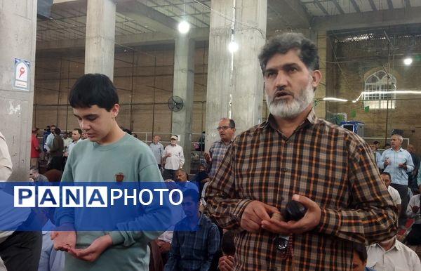 نماز جمعه در آغاز هفته وحدت 