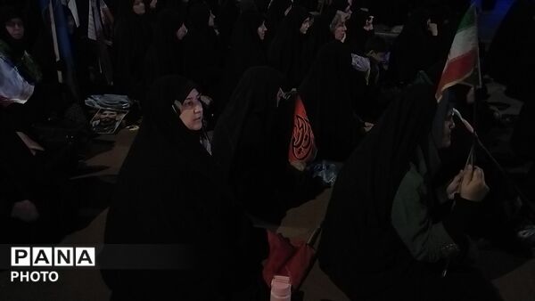 حضور پرشور مردم شهرستان نیشابور در صد و شصت و پنجمین شب از اجتماعات در حسینیه امام خمینی