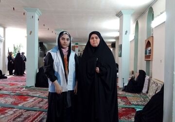 مراقبین سلامت مدارس در نمازجمعه اهر