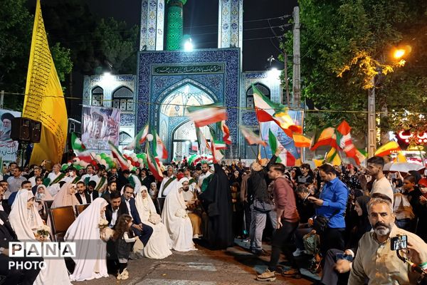 لبخند رسیدن دو دریا به هنگام سالروز ازدواج حضرت علی(ع) و  حضرت فاطمه(س)
