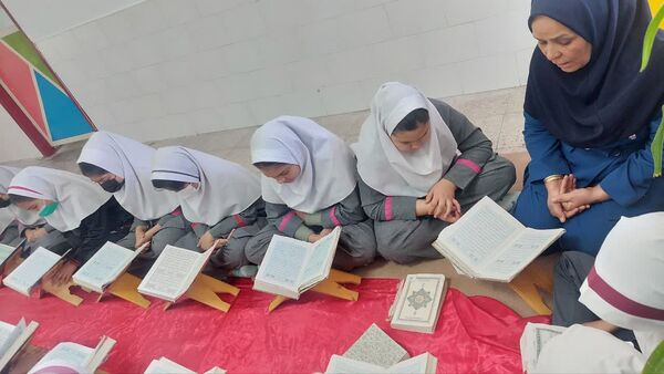 برگزاری محفل شمیم قرآن در مدارس خاتم 