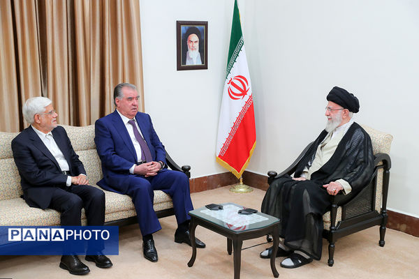 دیدار میهمانان ویژه مراسم تحلیف با رهبر انقلاب