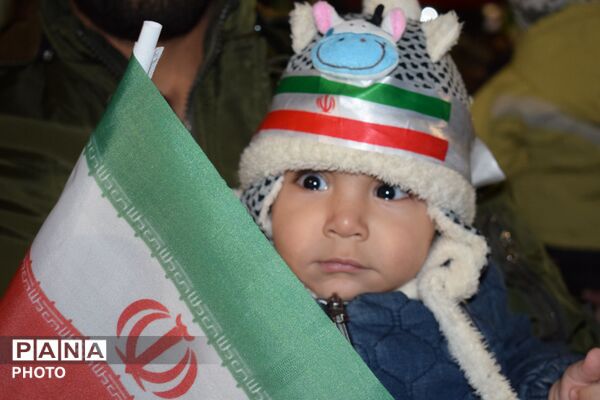 میعادگاه ایستادگی و همدلی در ملایر
