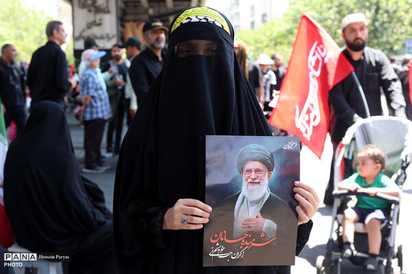 مراسم تشییع پیکر مطهر رهبر شهید انقلاب در تهران - 1

