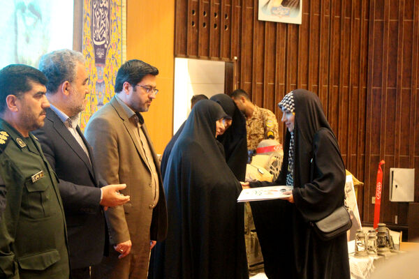 مراسم اختتامیه مرحله استانی نهمین جشنواره ملی فانوس در قم