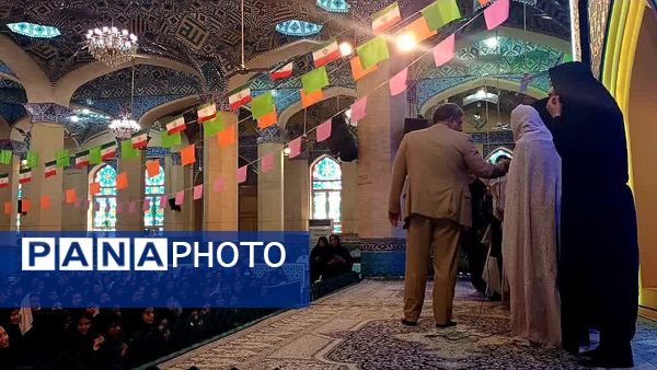 ضیافت همدلی و معنویت بسیجیان دبیرستان برازنده مقدم یک یزد