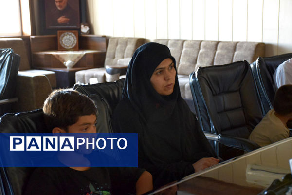 فرماندار ویژه تربت‌حیدریه پای درد دل شهروندان نشست