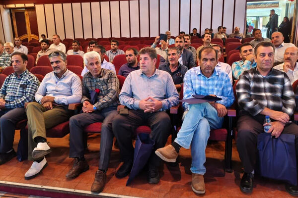 بازگشایی مدارس و تجلیل از خدمتگزاران زحمتکش 