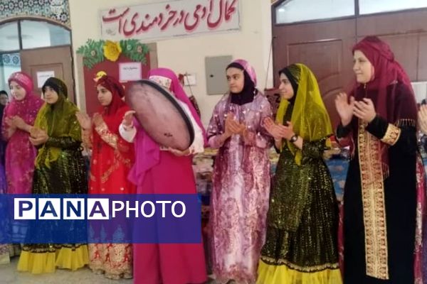 جشنواره غذاهای محلی شاهد 16، عطر سنت در حیاط مدرسه