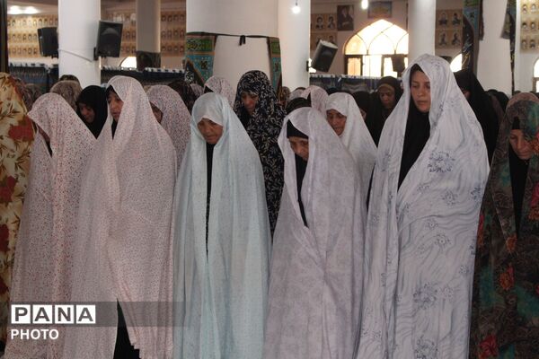 حضور پرشور مردم نظرآباد در آیین عبادی سیاسی نماز جمعه