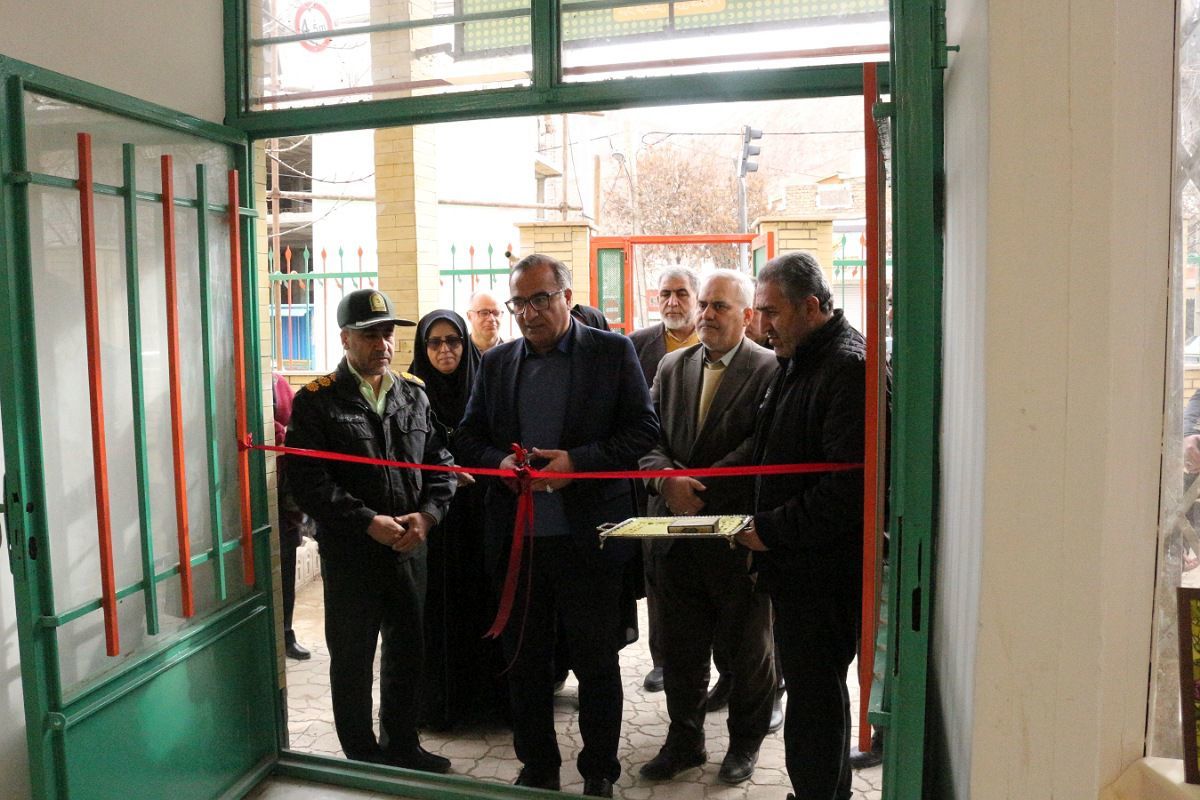 افتتاح نمایشگاه ویژه شب یلدا در فیروزکوه