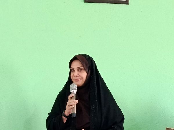نواخته شدن زنگ هفته پژوهش در دماوند