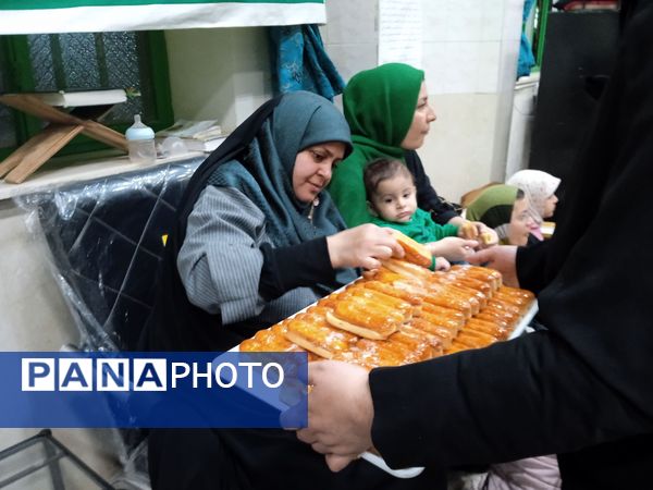 جشن ولادت صاحب زمان در مسجد چهارده معصوم الغدیر