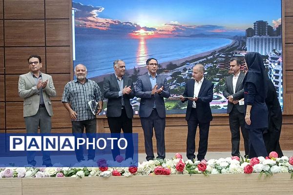 گردهمایی دبیران تربیت بدنی شهریار بهانه‌ای برای تقدیر از تلاش‌های بی‌وقفه دبیران