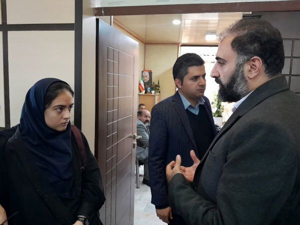 هم‌اندیشی فرماندار تفت با دانش‌آموزان 