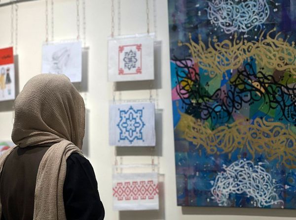 نمایشگاه پرسش مهر مدرسه قدسیه تبریز 