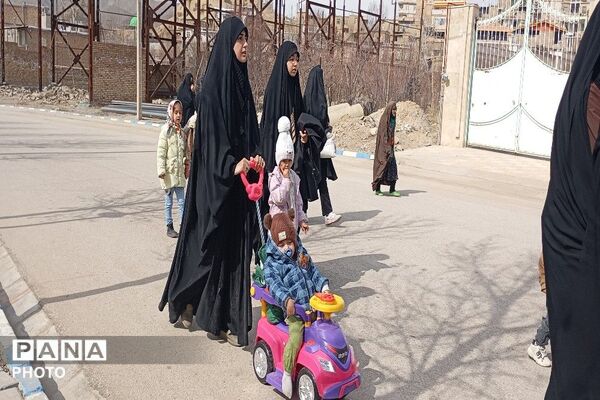 حضور گرم دانش آموزان و کودکان در اجتماع خودجوش شهر بار