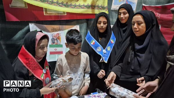 برپایی موکب سازمان دانش‌آموزی همراه با بسیج دانش‌آموزی در شهرستان فارسان