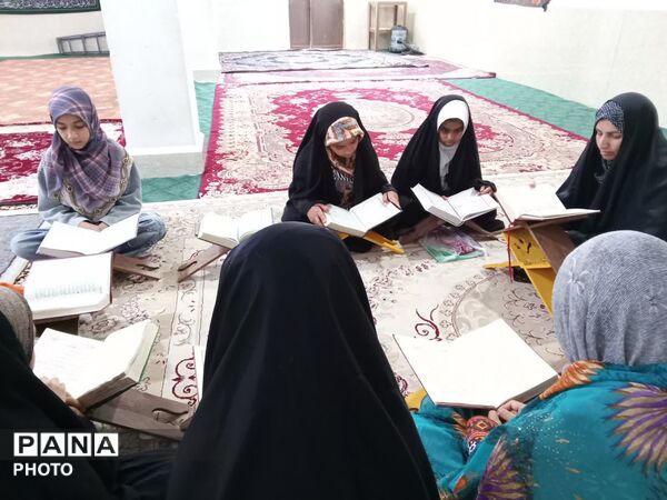 مسجد امام حسین (ع) شهرک گلشهر رودبارجنوب میزبان نوجوانان مشتاق کلام وحی 