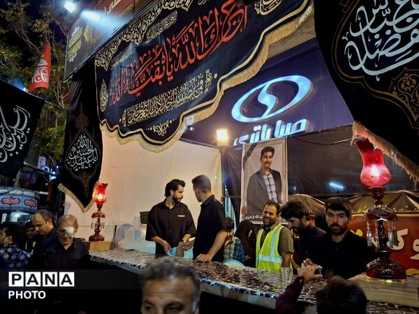 پخت ۴۰ دیگ قلور نذری در بیرجند