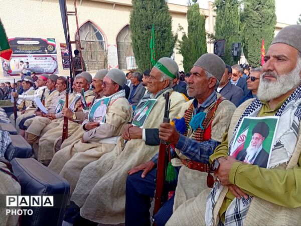 مراسم گرامیداشت چهلمین روز شهادت شهید علی کیانی در گلزار شهدای یاسوج