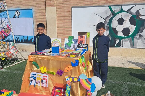  برپایی نمایشگاه  آثار دانش‌آموزان در مدرسه غیاث‌الدین جمشید کاشانی ملارد 