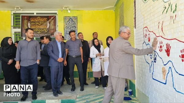 آغاز پویش «کارت نشاط» برای حمایت از دانش‌آموزان کم‌برخوردار در یاسوج