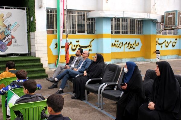  افتتاح جشنواره «امید فردا» در مدرسه شاهد ده دی ورامین