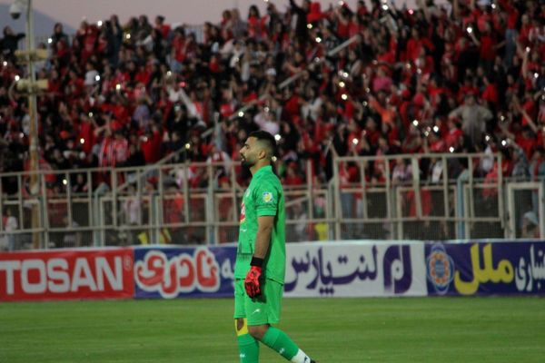 بازی بدون گل تراکتور و فجر سپاسی