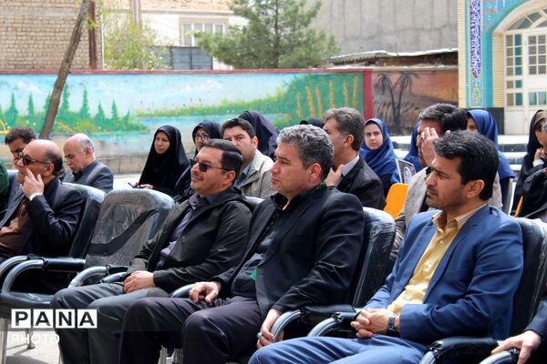 کاشت نهال همزمان با چهلمین روز شهادت فرشتگان میناب 