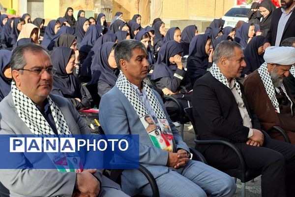 زنگ آغاز سال تحصیلی جدید در مدارس نواخته شد