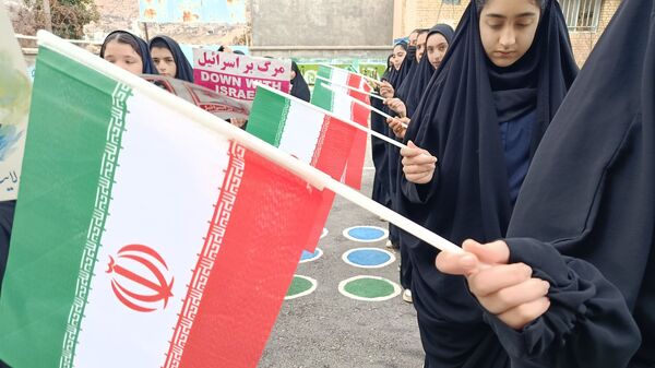 از میانکوه تا قلب انقلاب
