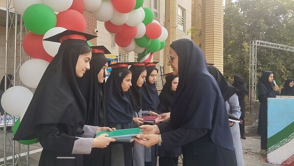 جشن شادمانی و آینده نگری در مدرسه ذبیح الله هوشیار ناحیه ۱ مشهد