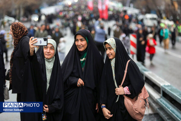 جشن خیابانی نیمه شعبان در تهران