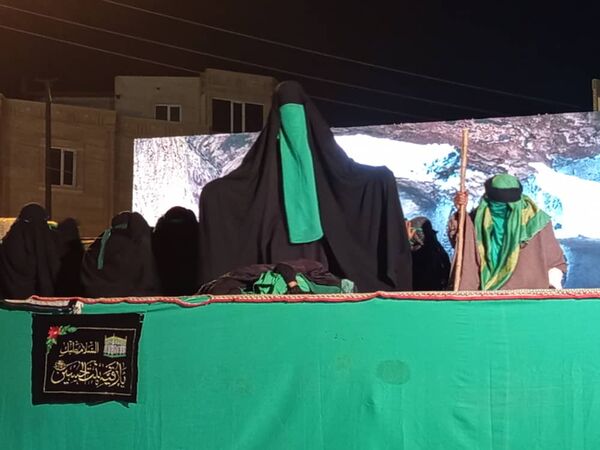 بازخوانی روایات تاریخی و سیره سیاسی امام کریم