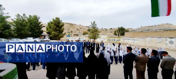 بازدید نماینده مجلس شورای اسلامی و عضو کمیسیون آموزش مجلس از مدارس بخش زاوین کلات