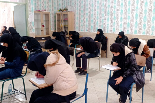 ادامه امتحانات در بهمن ماه