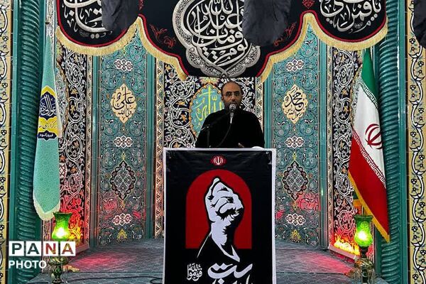 فیروزکوه در «جمعه انتقام»؛ میثاق مردم با خون شهیدان در مصلی نماز جمعه