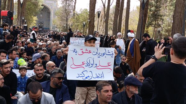 اجتماع و عزاداری روز شهادت امیرالمومنین علی (ع) و محکومیت هنجارشکنی عناصر غربزده 