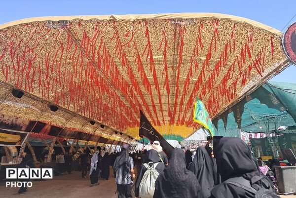 میلیون‌ها عاشق در مسیر کربلا