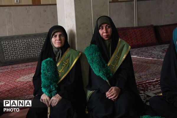 حضور خادمان‌ امام رضا (ع) در هنرستان شهدای سایپا اسلامشهر