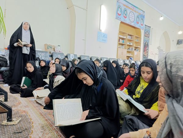 برگزاری مراسم اعتکاف در مسجد اعظم دارالقرآن امام خمینی نیشابور 