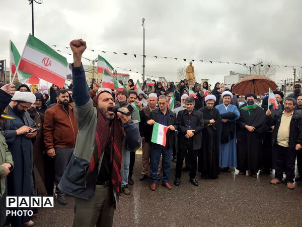 بیعت مردم آق قلا با رهبر جدید