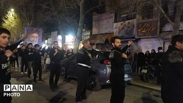 عزاداری شب نوزدهم در خیابان های نیشابور 