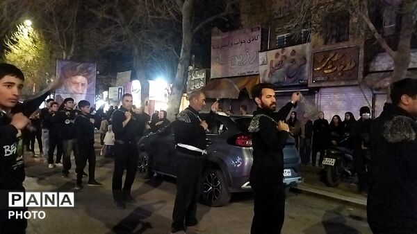 عزاداری شب نوزدهم در خیابان های نیشابور 