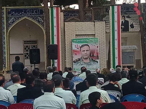 اولین سالگرد شهید محرم هادی میرآبادی بر سر مزارش برگزار شد  